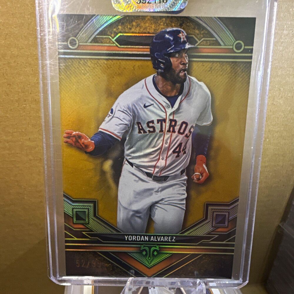 Topps 2024 Triple Threads Yordan Alvarez #80 Gold /99 Houston Astros